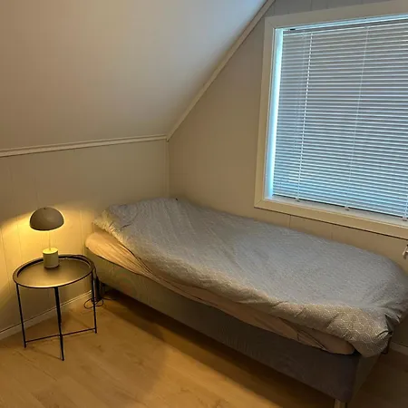 Bolig Leies Ut Med 3 Soverom *
