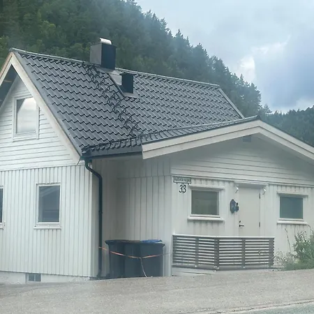 Quarto em Acomodações Particulares Bolig Leies Ut Med 3 Soverom *