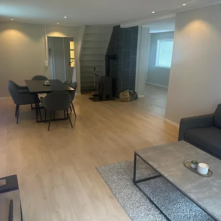 Accommodatie bij particulieren Bolig Leies Ut Med 3 Soverom *