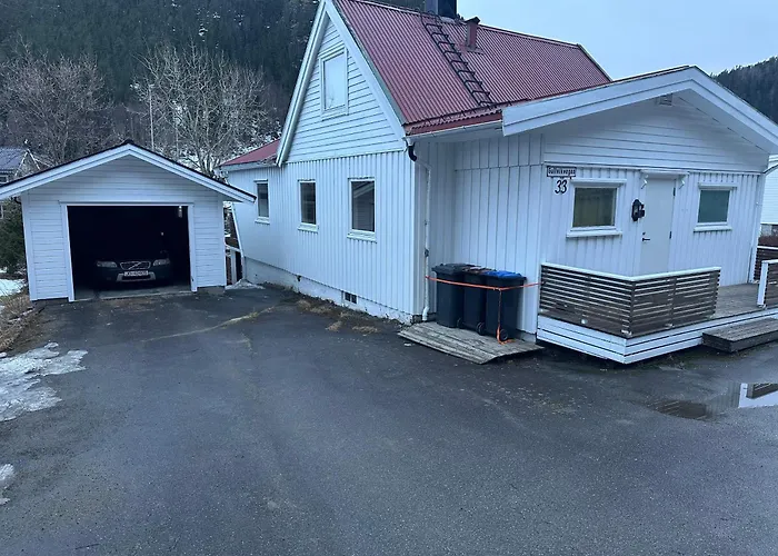Sentrumsnaert Bolig Med 3 Soverom * Namsos